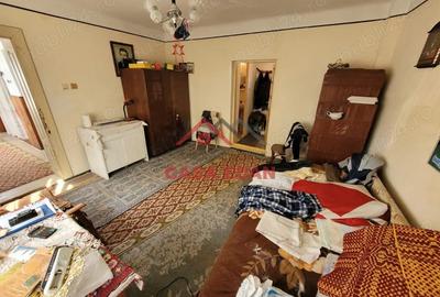 Casă cu 4 camere cu Teren 547 Mp în Măgureni - 12