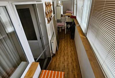 Apartament cu 4 camere decomandat în E3 - 5