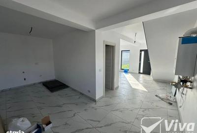 Casă cu 3 camere cu Canalizare în Central - 3