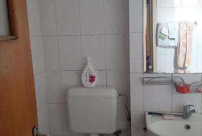 Apartament cu 2 camere semidecomandat în Titan - 2
