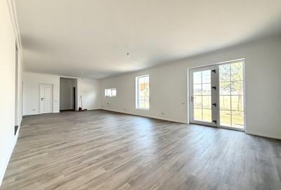 Duplex cu 5 camere cu Canalizare în Ghiroda - 2