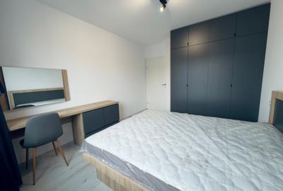 Apartament cu 2 camere decomandat, mobilat în Tractorul - 6