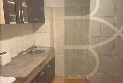 Apartament cu 2 camere decomandat în Obor - 2