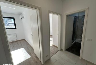 Apartament cu 3 camere decomandat în Drumul Taberei