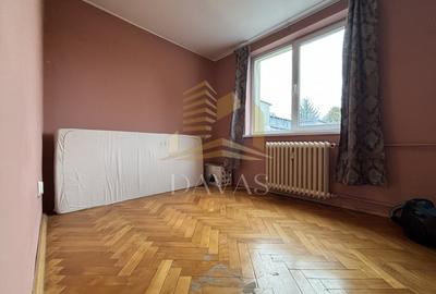 Apartament de 3 camere decomandat | Plopilor - 7