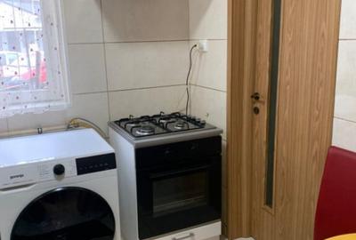 Apartament cu 2 camere decomandat în Central - 2