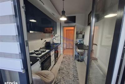 Garsonieră decomandată în Central - 7