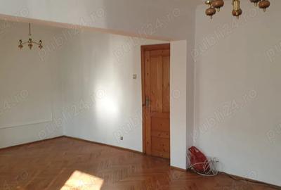 Apartament 4 camere Drobeta - 1