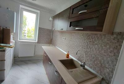 Vand Ap 3 camere Zona Capitol Tomis II - 6