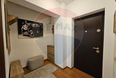 Inchiriez apartament cu 1 camera, renovat, parcare si balcon in Junior - 17