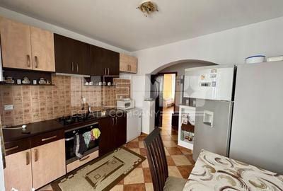 Apartament cu 3 camere în Central - 3