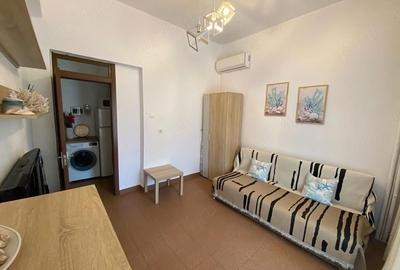 Garsonieră decomandată în Mamaia