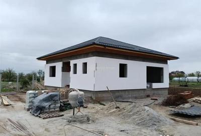 Casă cu 3 camere cu Teren 365 Mp în Mihăilești - 13