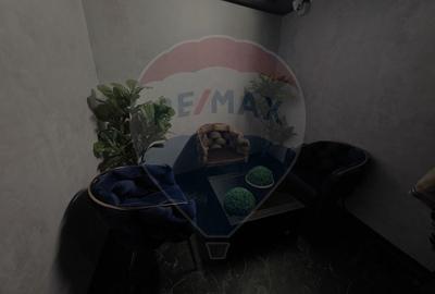 Spațiu comercial, de 163 mp, în Ultracentral - 10