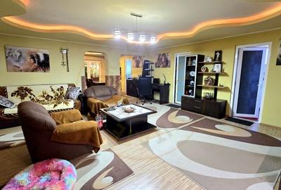 De vanzare casa str Șoimoseni - 1