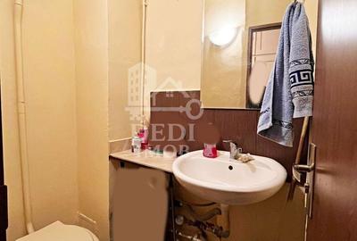 Apartament cu 3 camere decomandat în Rogerius - 2