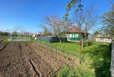 Casă cu 4 camere în Crunți - 1