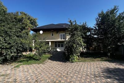 Casă cu 4 camere în Pașcani - 7
