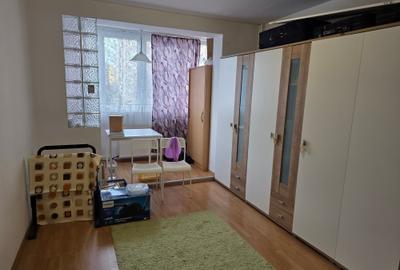 3 camere semidecomandat Astra - 3