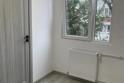 Apartament cu 3 camere semidecomandat în Berceni - 6