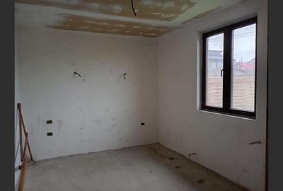 CASA P+ M, SEMIFINISATA, COMISION ZERO - 5