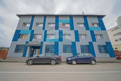Cladire de inchiriat 24 de camere | Ideala pentru muncitori |