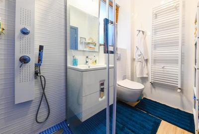 Casă cu 4 camere cu Canalizare în Europa - 6