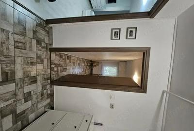 De Vanzare Garsoniera, Aparatorii Patriei Berceni, Sector 4 De Vanzare Garsoniera, Aparatorii Patriei Berceni, Sector 4 - 8