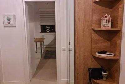 Apartament cu 2 camere decomandat în Apărătorii Patriei - 5