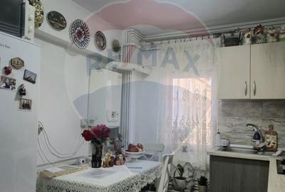 Apartament cu 2 camere decomandat, mobilat în Central - 1