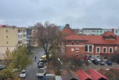 Apartament cu 3 camere în Central - 7