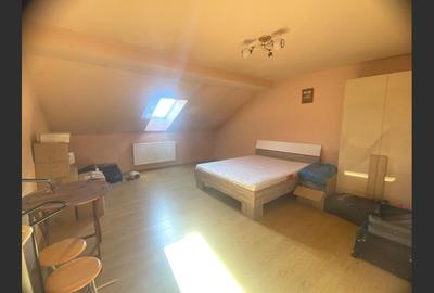 Apartament cu 4 camere decomandat, mobilat în Valea Aurie - 8