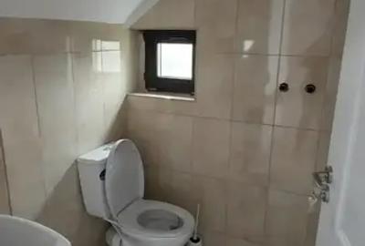 Casă cu 5 camere cu Teren 378 Mp în Vest - 10