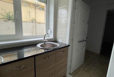 Garsonieră decomandată în Exterior Vest - 9