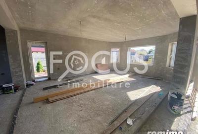 Casă cu 5 camere în Central