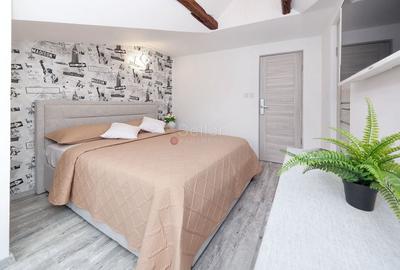 Proximitate imediata fata de Castelul Bran - 7