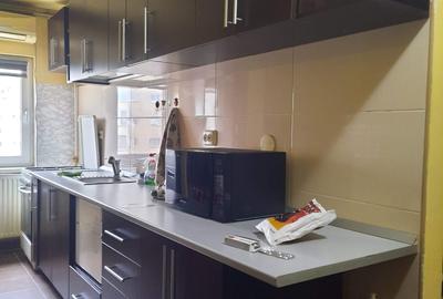 Apartament cu 2 camere decomandat în Central - 3