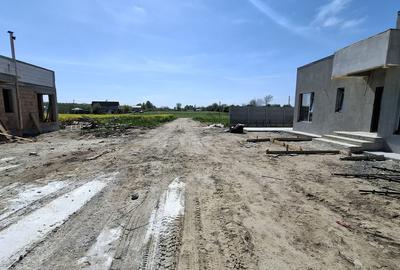 Loturi 400 mp utili, deschidere 20 ml, drum 11 ml, langa vile in constructie - 5