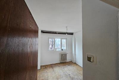 Apartament 4 camere, 2 balcoane, vis a vis de ASE - 5