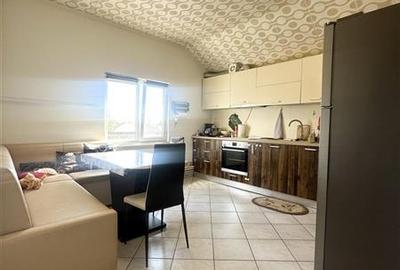 Casă individuală cu 8 camere cu Canalizare în Valu lui Traian - 20