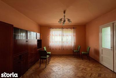 Casă cu 3 camere cu Teren 2000 Mp în Șieu - 2