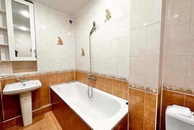 Apartament cu 3 camere decomandat în Gorjului - 10