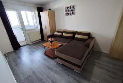 Apartament cu 2 camere decomandat în Central - 1