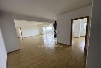 Apartament 3 camere Zona Independentei bloc nou - 2