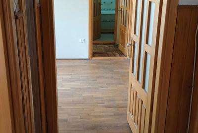 Apartament cu 3 camere semidecomandat în Ultracentral - 3