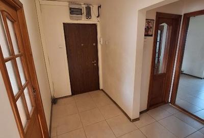 VÂND SAU SCHIMB - APARTAMENT 3 CAMERE - INEL 2 - DECOMANDAT - 2 BĂI - ETAJ 2 - - 10