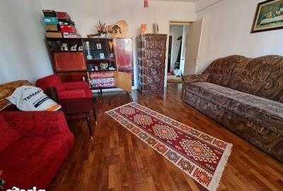 Apartament cu 3 camere decomandat în Central - 4