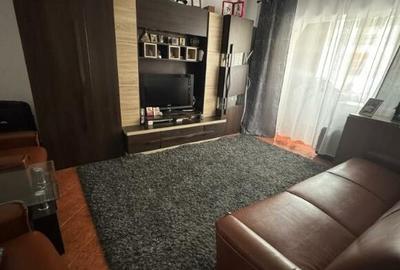 Apartament cu 2 camere decomandate - etaj 1 Zona Burdujeni