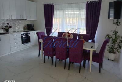 Casă cu 3 camere cu Teren 5800 Mp în Jucu - 2