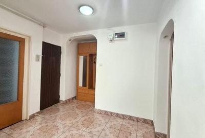 Apartament 3 Camere zona Basarabia - 1